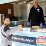 Muğla Büyükşehir’den Üniversite öğrencilerine sıcak çorba