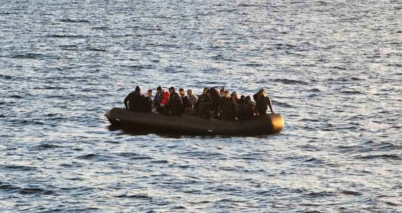 Datça’da 39 düzensiz göçmen kurtarıldı