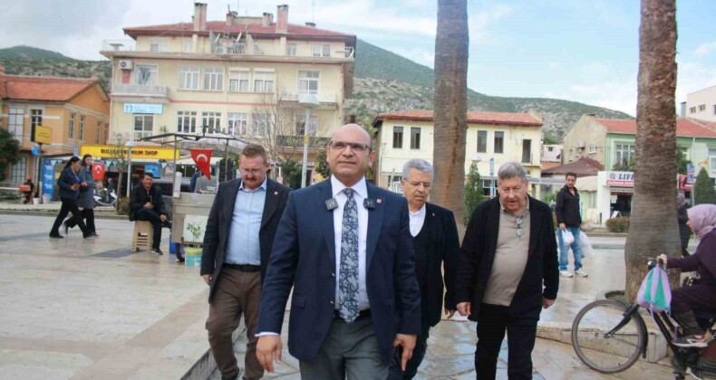 Milas Beleiye Başkan aday adayı Dr. Günlük, Milas Belediyesi çalışanları ve esnafla buluştu