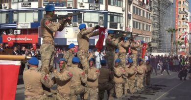 Denizli’de Cumhuriyetin 101. yılı coşkuyla kutlandı