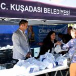 Kuşadası Belediyesi’nin beslenme çantası desteği başladı