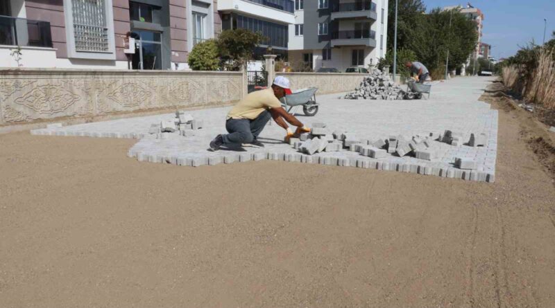 Nazilli’de yol çalışmaları sürüyor