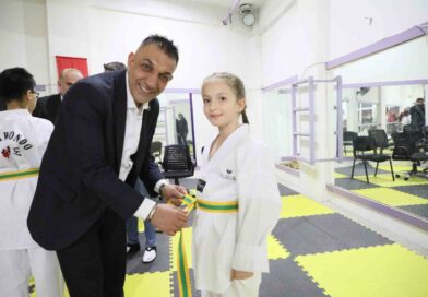 Şehzadeler Belediyesinde taekwondo kuşak sınavı heyecanı