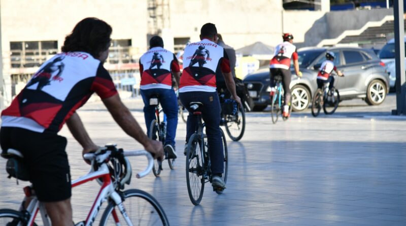 Şiddet olaylarına dikkat çeken sporcular bin 250 kilometre pedal çevirecek