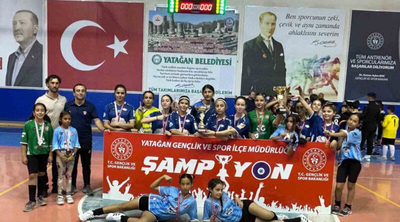 Yatağan’da U16 Hokey Muğla il birinciliği müsabakaları gerçekleştirildi