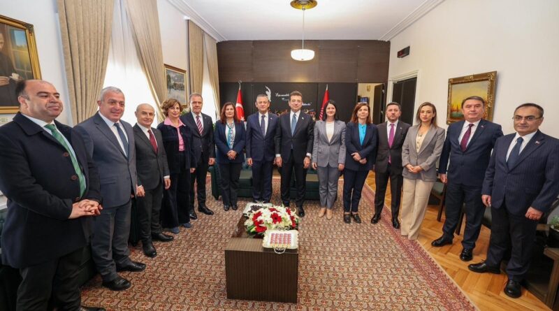 Başkan Çerçioğlu, CHP lideri Özel’le görüştü