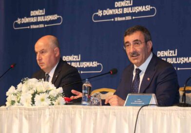 Cumhurbaşkanı Yardımcısı Yılmaz: “Üç kredi kuruluşunun iki kademe not artırdığı tek ülke Türkiye”