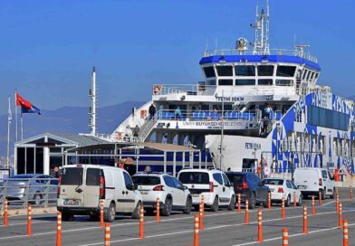 İzmir’de feribot tarifesine düzenleme