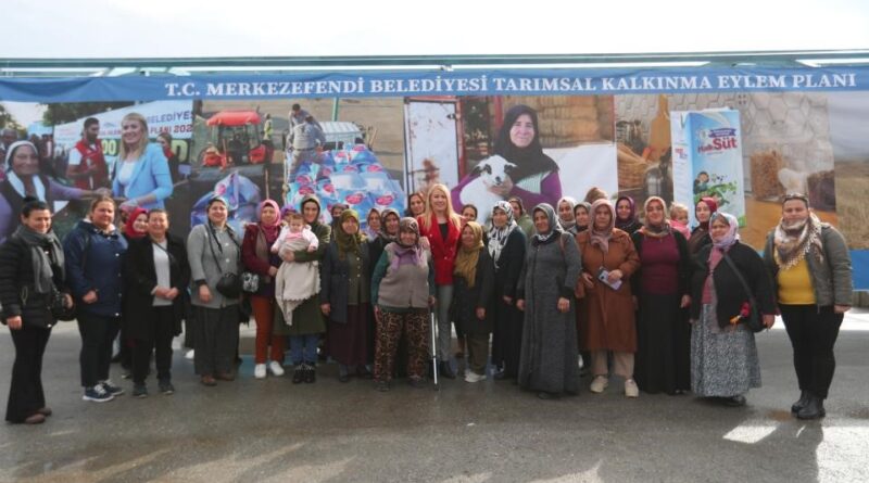 Merkezefendi Belediyesinin yem desteği devam ediyor