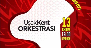 Uşak’ta halk konserleri devam ediyor