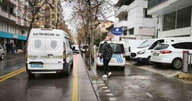 Denizli’de 6. kattan kendisini aşağıya bırakan genç hayatını kaybetti