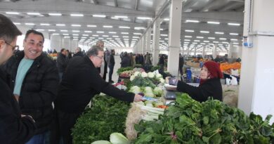 Kula protokolünden pazaryeri ziyareti