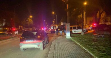 Kütahya’da “dur” ihtarına uymayan sürücü polise çarptı