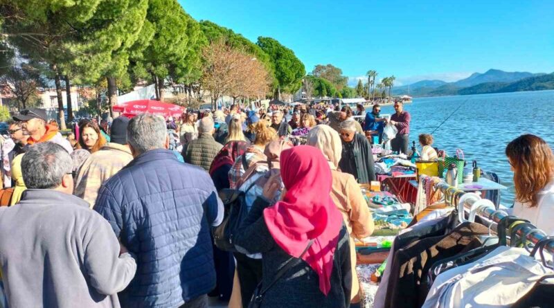 Köyceğiz ikinci el pazarına yoğun ilgi