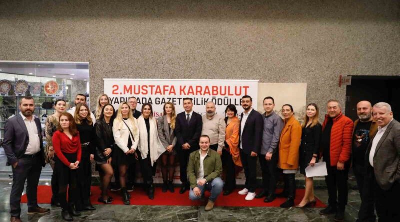 Mustafa Karabulut Yarımada Gazetecilik Ödülleri sahiplerini buldu