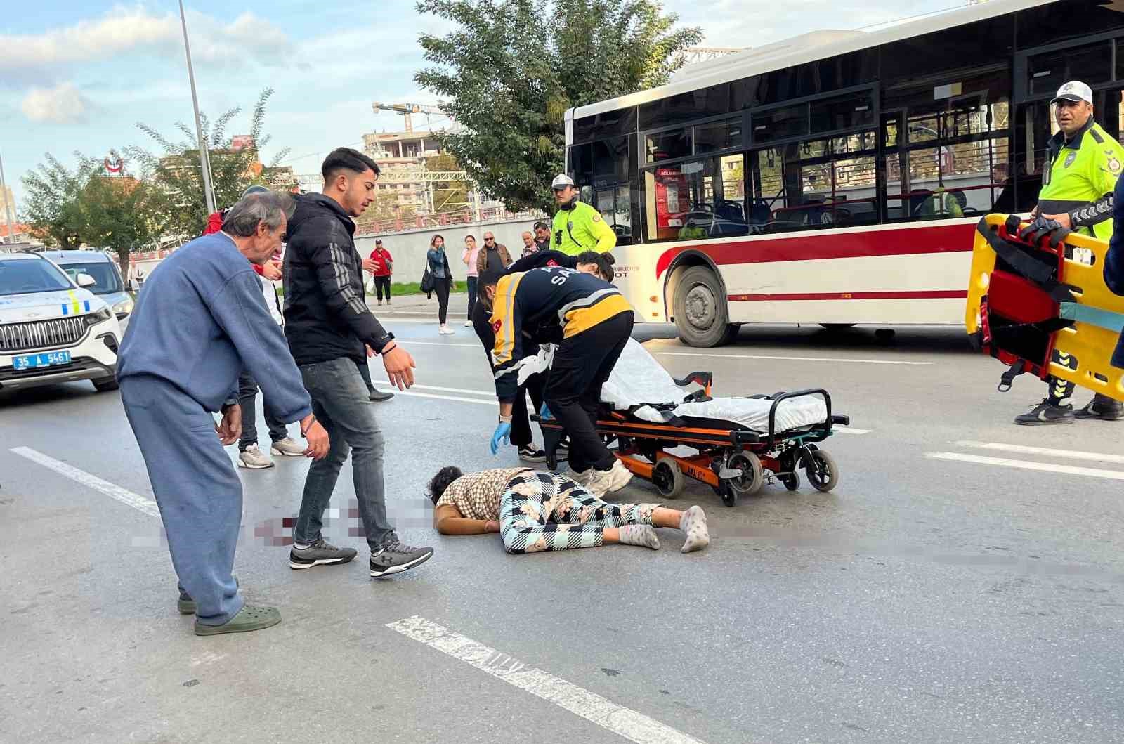 belediye-otobusunun-carptigi-kadin-agir-yaralandi-r8cXeK1C.jpg