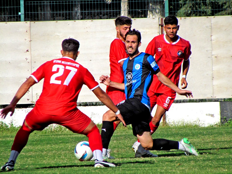 cesme-belediyespor-sahasinda-kazanamadi-C3HGgMfX.jpg