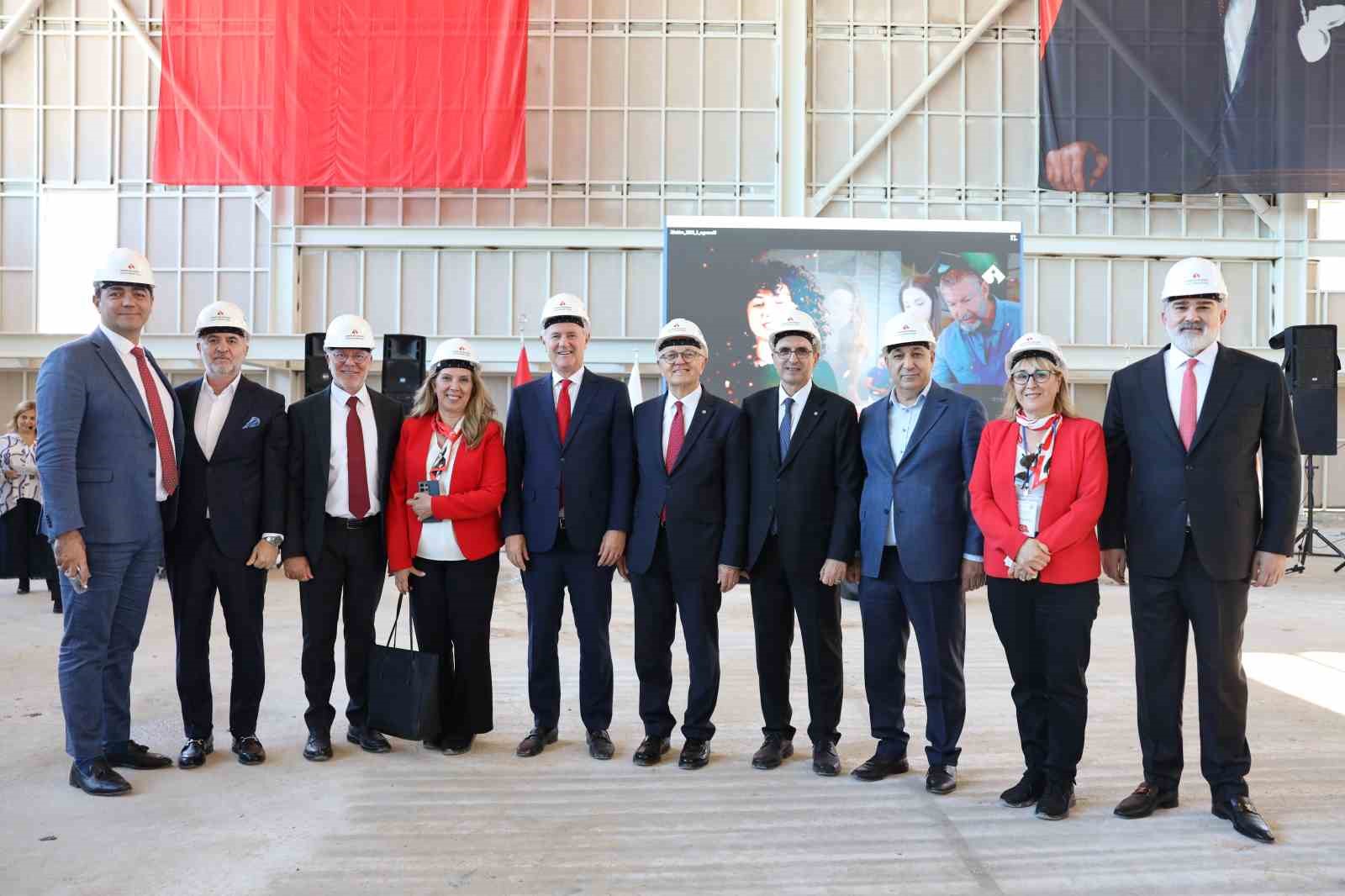 guzelbahce-kampusunde-cumhuriyet-coskusu-Aghvt2Q6.jpg