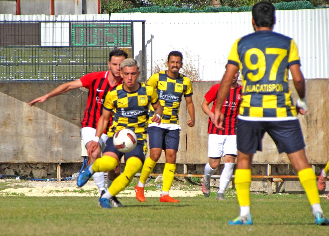 imren-alacatispor-guzelbahce-belediyesporu-2-1-maglup-etti-dF877vTG.jpg