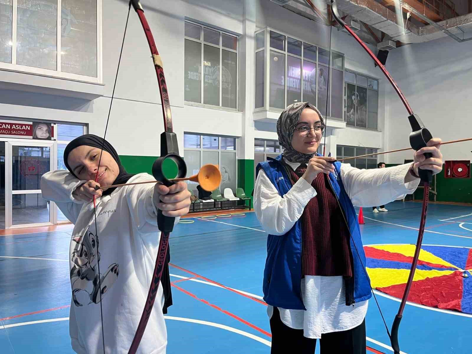 muglada-gencler-festivalde-bulustu-vIFCnJNl.jpg