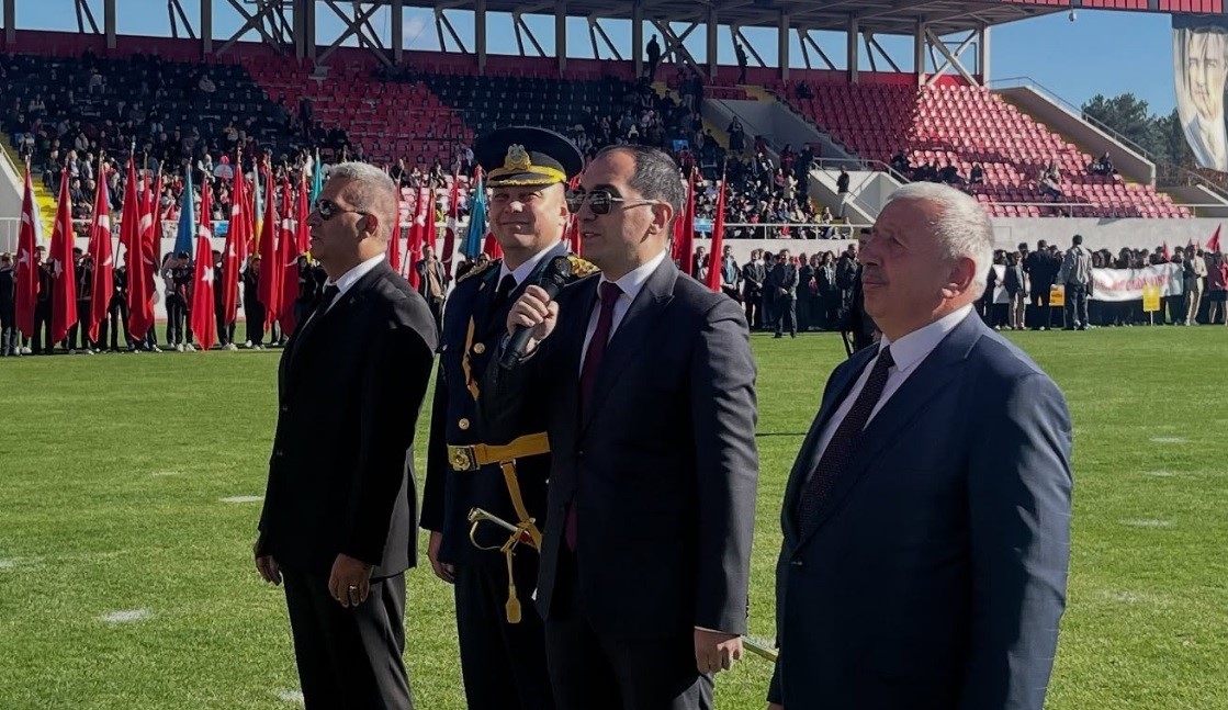 tavsanlida-29-ekim-cumhuriyet-bayrami-coskusu-yasandi-vVncZjQc.jpg