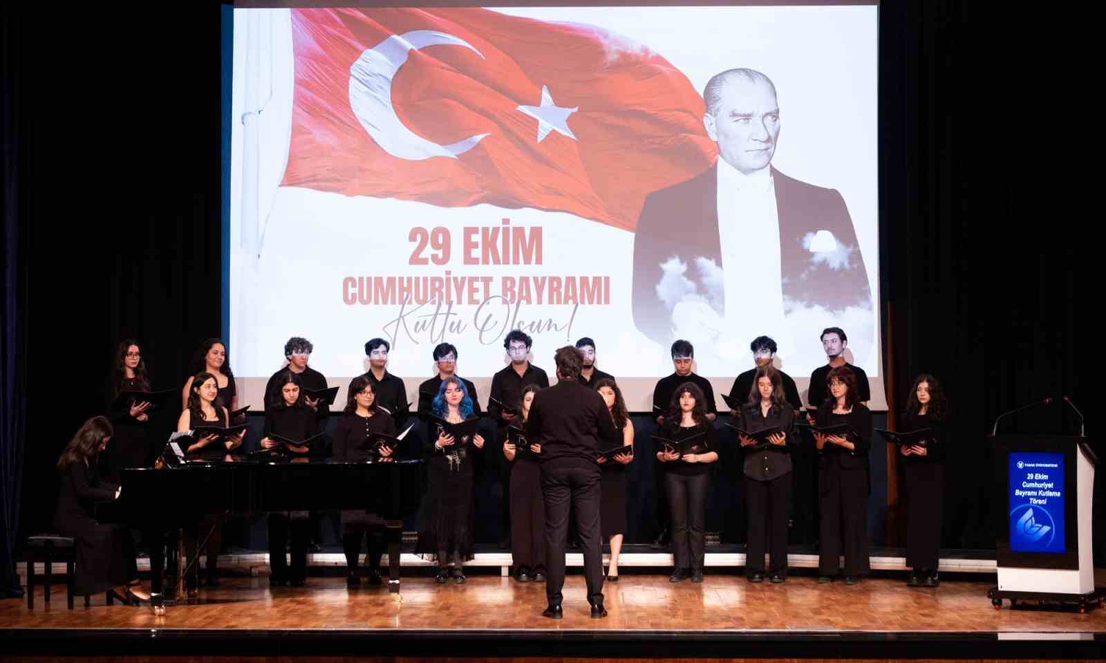 yasar-universitesinde-ataturkun-izinde-cumhuriyet-kutlamasi-i7jtcKKW.jpg