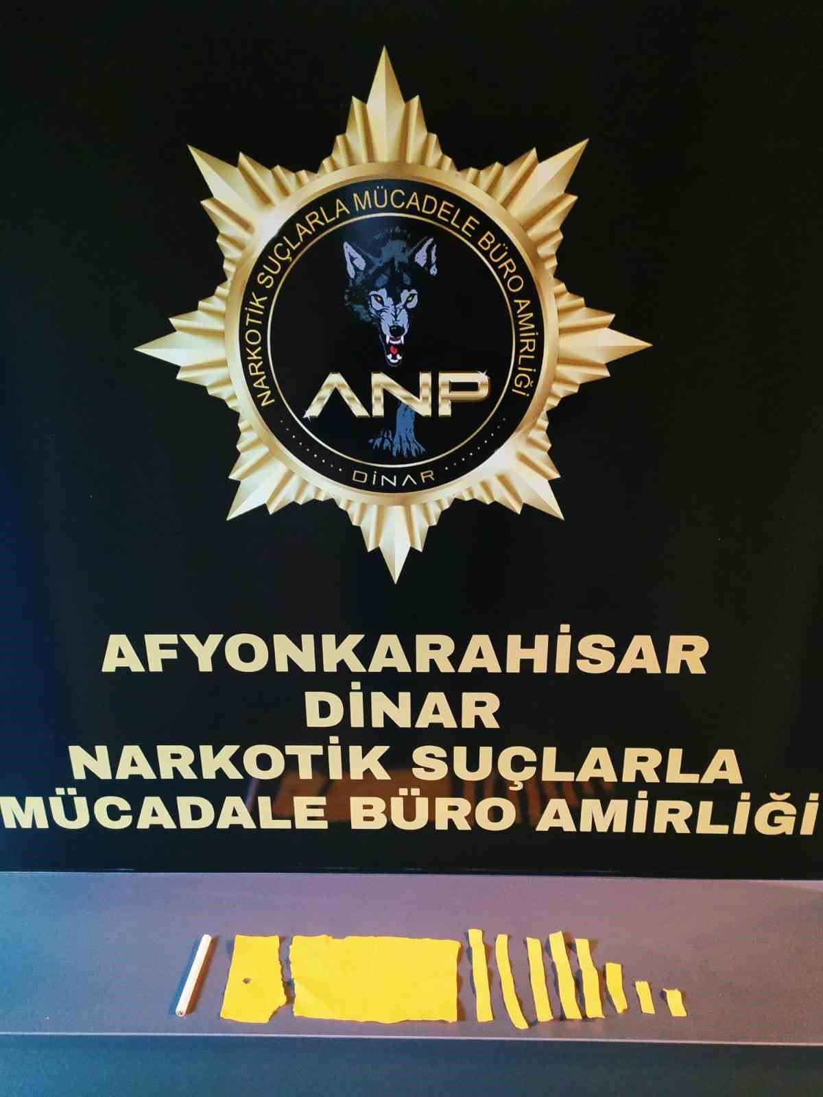 yolcu-otobusunde-uyusturucu-ile-yakalanan-sahis-tutuklandi-KSOanYiz.jpg