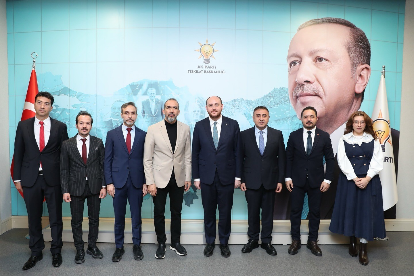 ak-parti-usak-merkez-ilce-baskanligina-atama-yapildi-l8nMwCtl.jpg