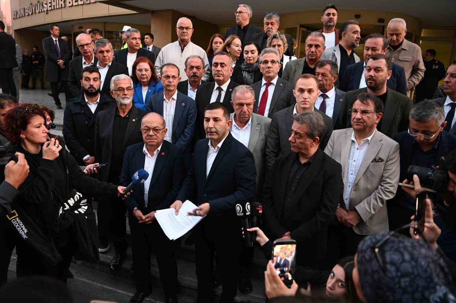 aydin-buyuksehir-belediye-meclisi-chp-grup-baskan-vekili-gunel-aydinda-hizmetin-onundeki-tek-engel-pEqybXBD.jpg