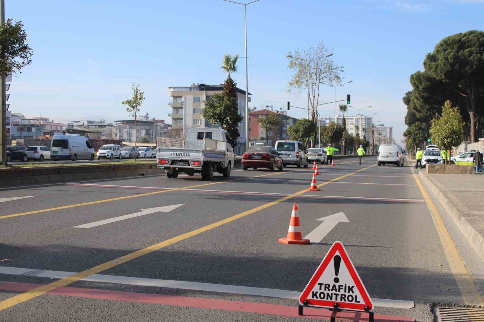 aydinda-alinan-trafik-onlemleri-etkisini-gosterdi-u4guqglS.jpg