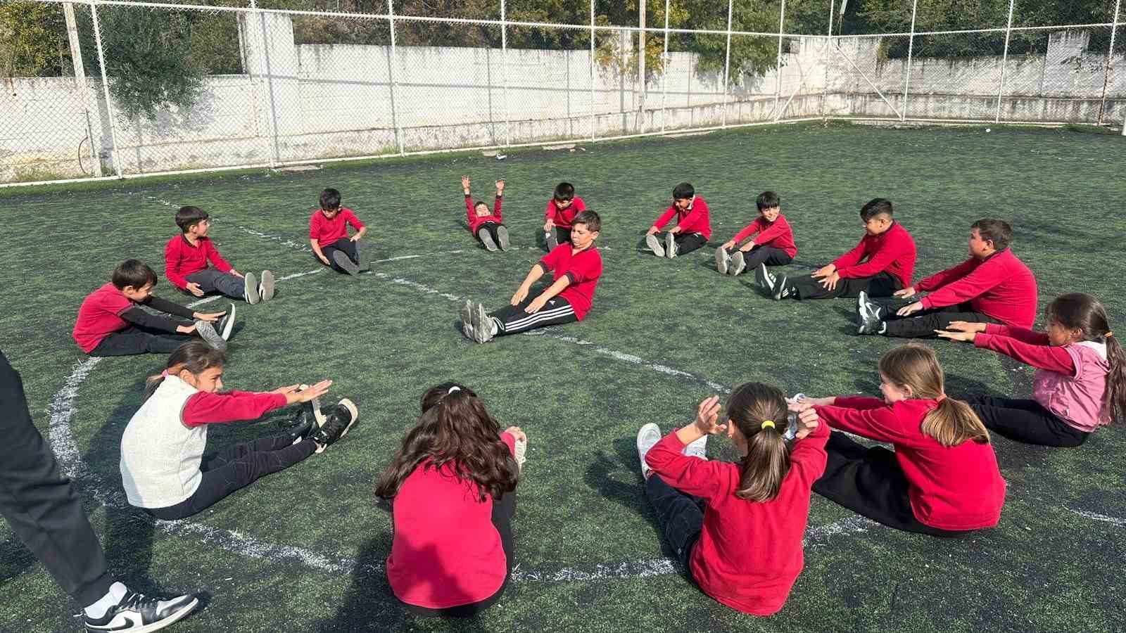 aydinda-cocuklar-gune-sporla-basliyor-snJW5jta.jpg