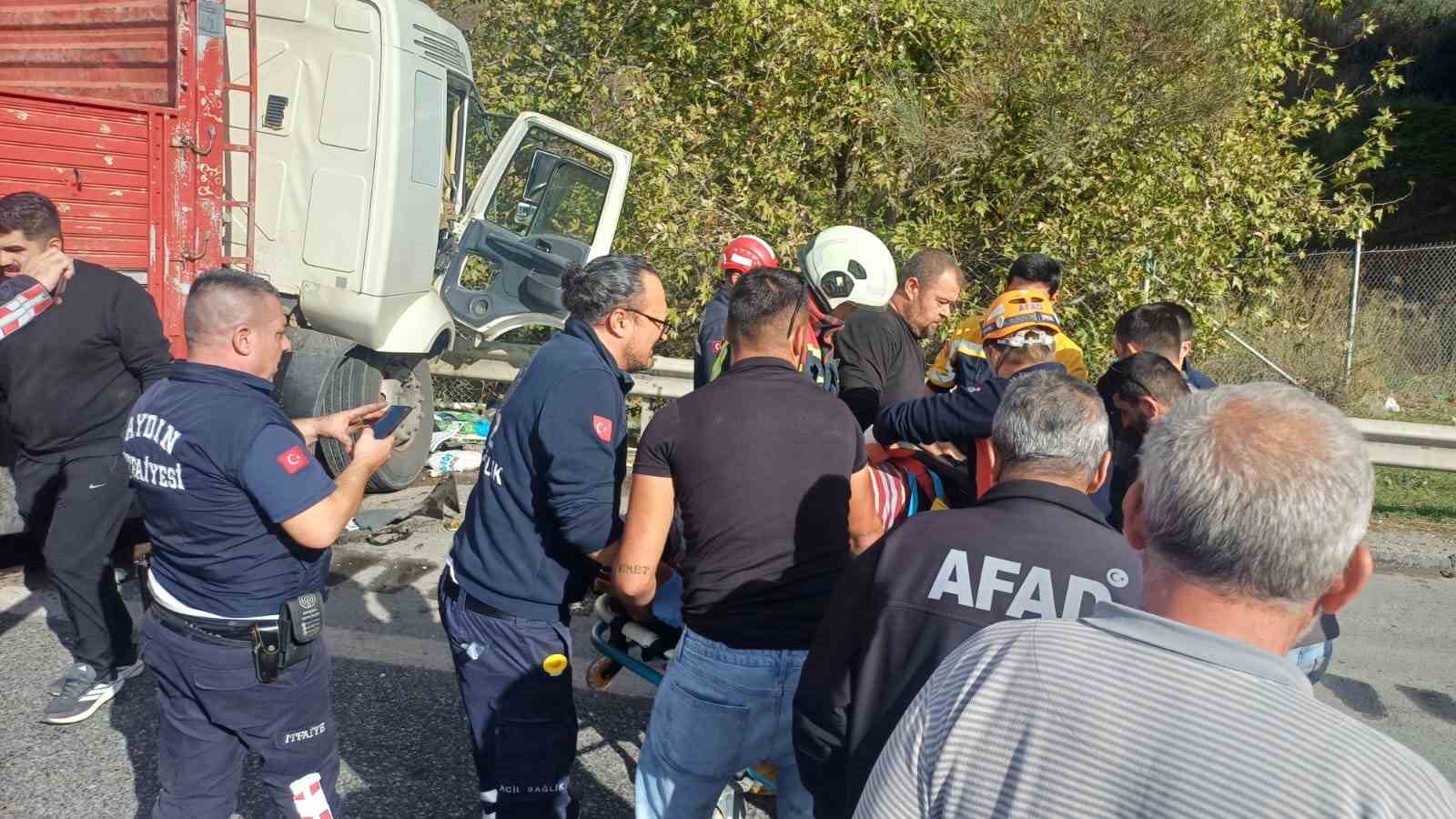 aydinda-trafik-kazasi-1-yarali-lJ4tayIw.jpg