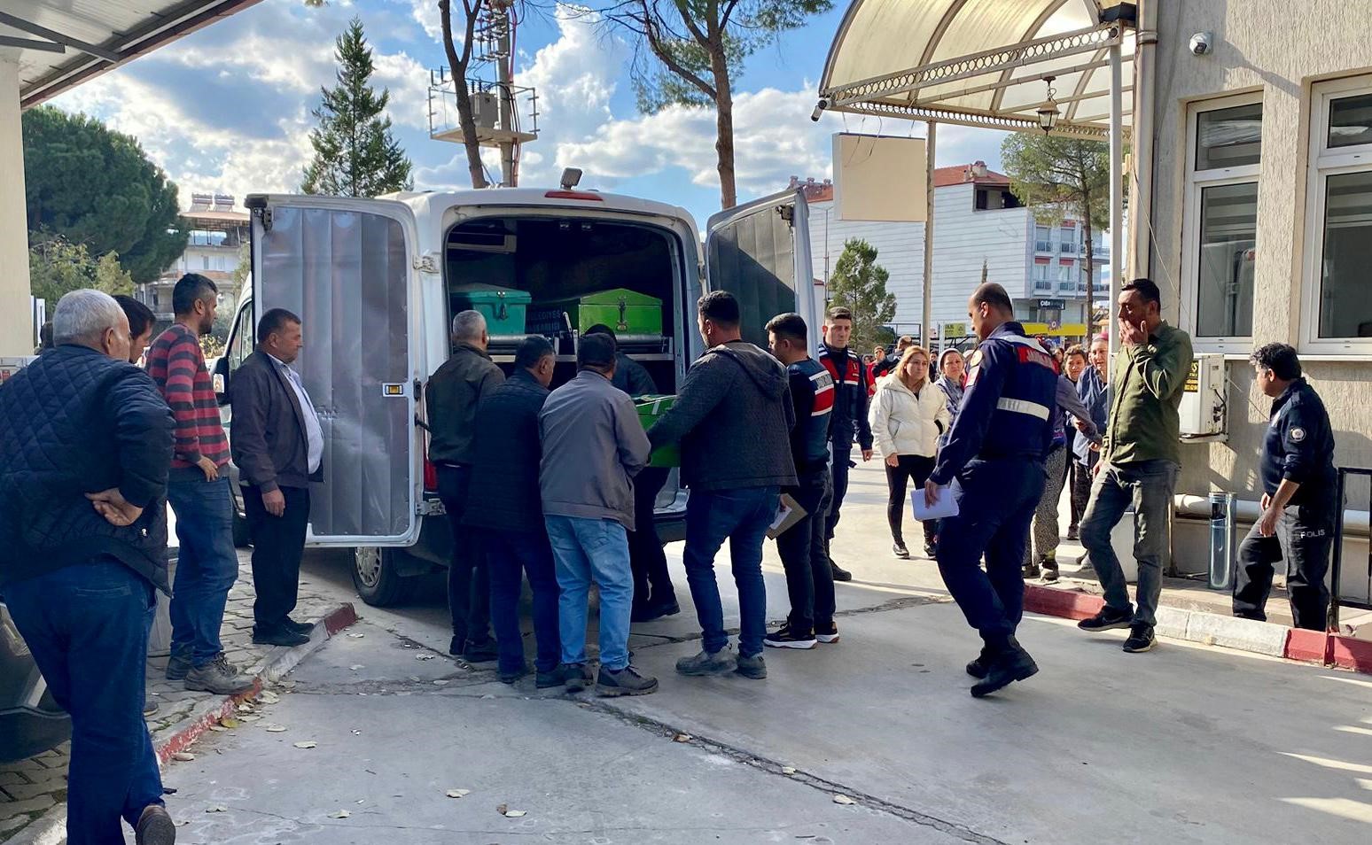 bagda-oyun-oynayan-cocuk-traktorun-altinda-kalarak-hayatini-kaybetti-B2wCiKuA.jpg