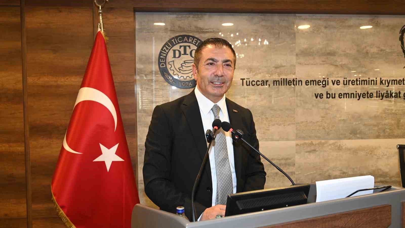 baskan-erdogan-meclis-uyelerine-biz-bir-aileyiz-diye-seslendi-fYtbuARu.jpg