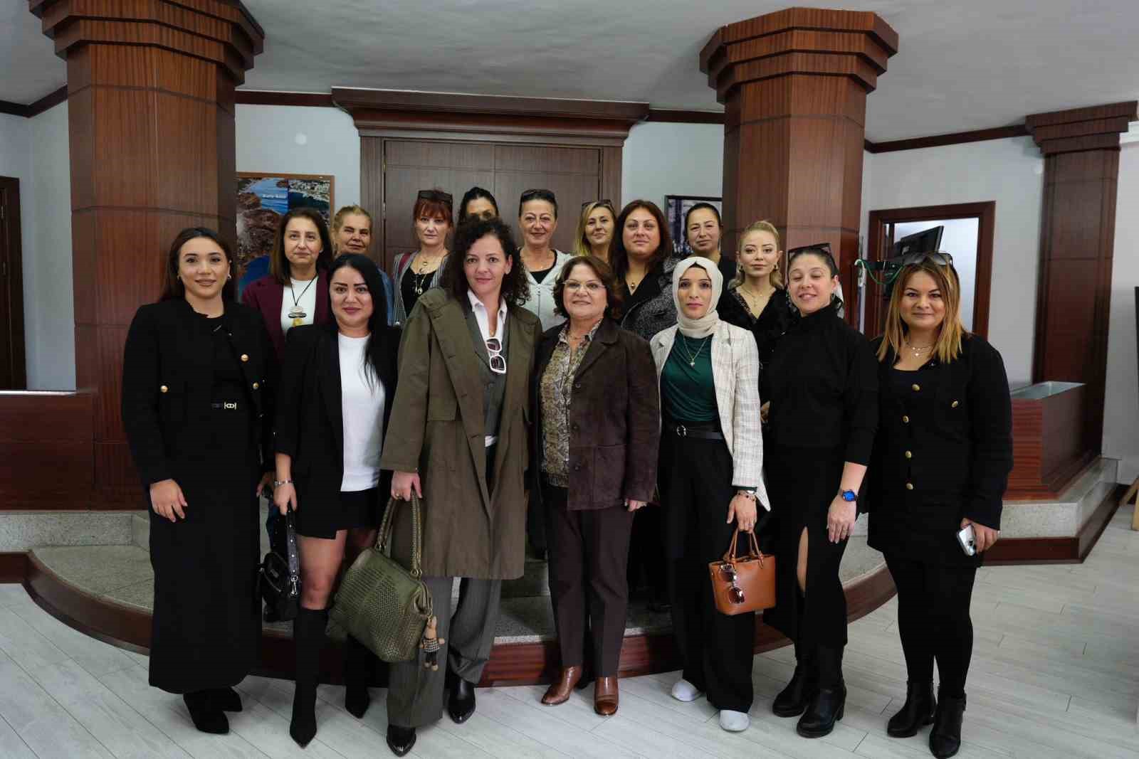 baskan-gencay-kadin-girisimcileri-agirladi-t9z5iFsa.jpg
