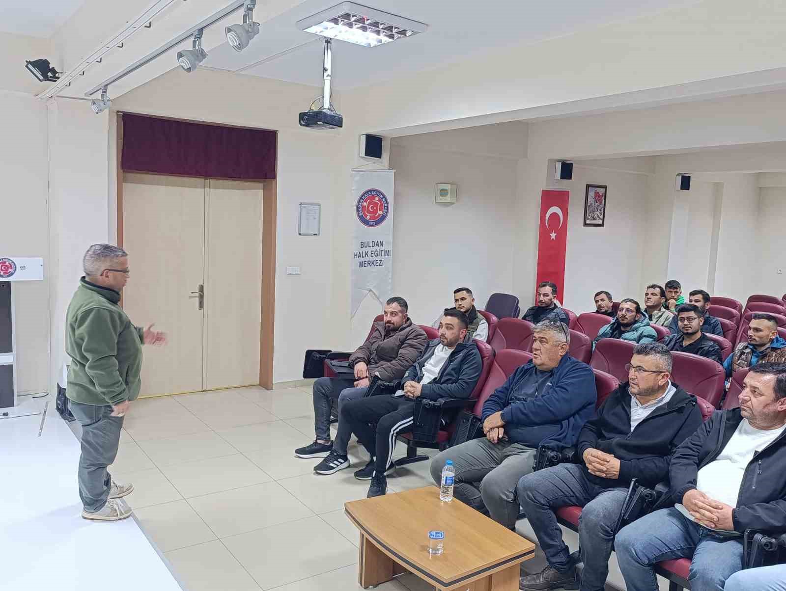 buldanli-avcilar-sertifika-sahibi-oldu-ANwGus2Q.jpg