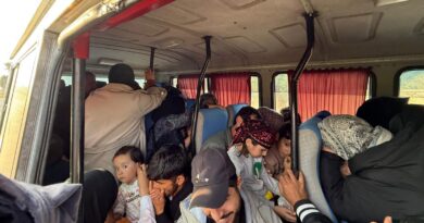 Çeşme’de 40 düzensiz göçmen yakalandı