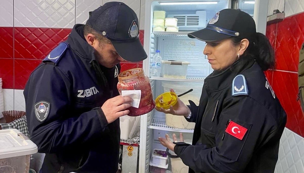 cinede-pide-ve-izgara-salonlari-denetlendi-yDDeZXea.jpg