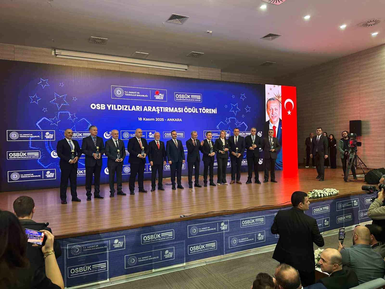 denizli-osb-osbnin-yildizlarinda-odullendirildi-rgCwOxOA.jpg