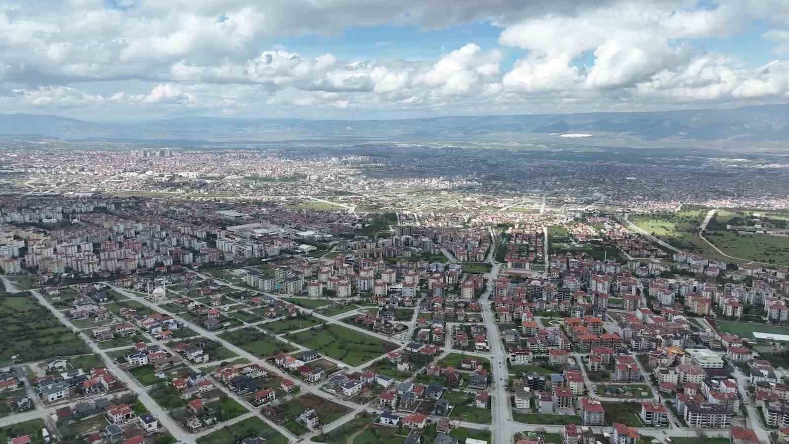 denizlide-konut-satislari-azaldi-bCANOArE.jpg