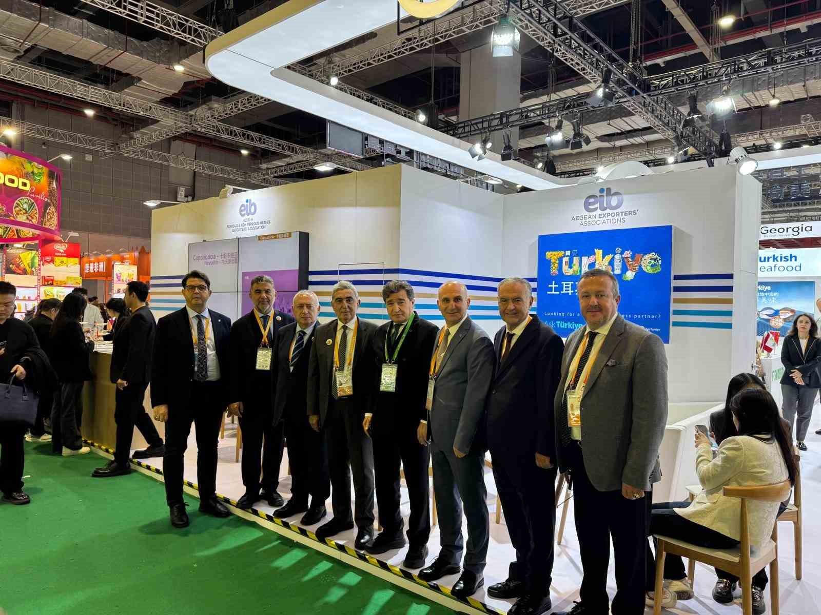 denizlili-sanayiciler-cin-uluslararasi-ithalat-fuarini-ziyaret-etti-XfATlTwz.jpg