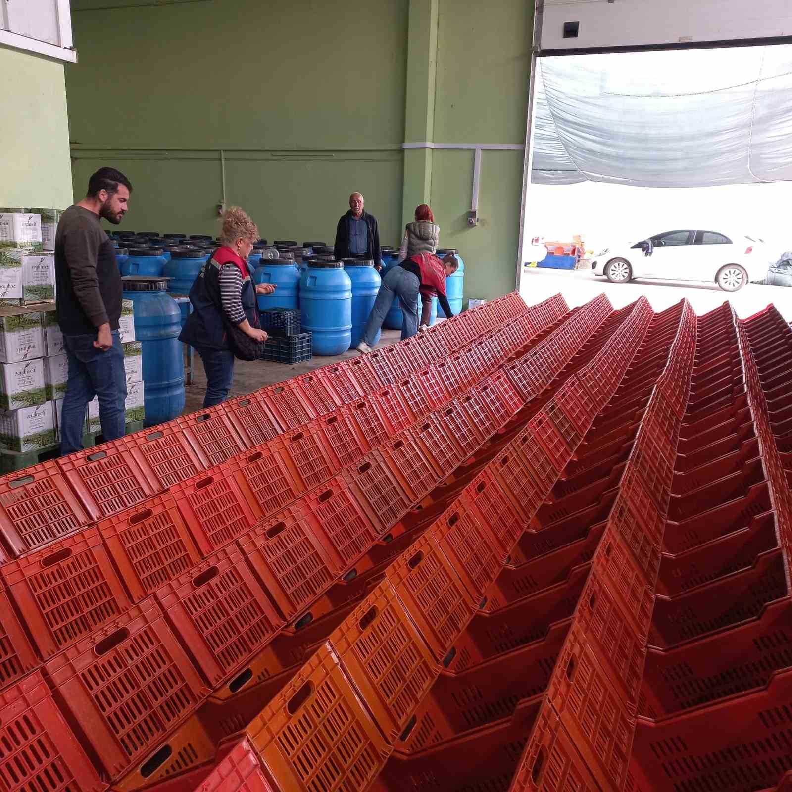 didimde-organik-zeytin-ve-zeytinyagi-uretim-alanlari-denetlendi-CTiJN3NG.jpg