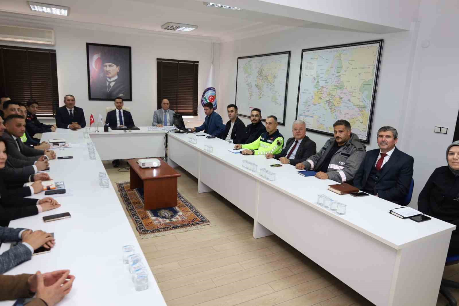 dinarda-kis-tedbirleri-masaya-yatirildi-4IUGt2Xe.jpg