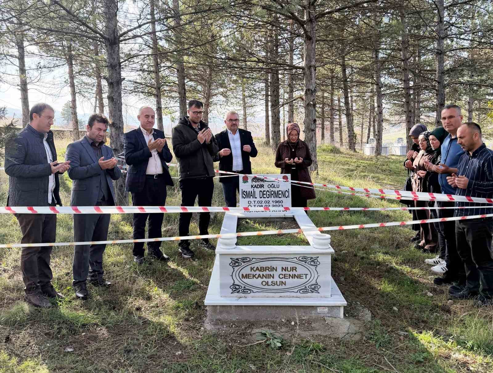 hisarcikta-ogretmenlerden-vefa-ziyareti-mJTEEBCX.jpg