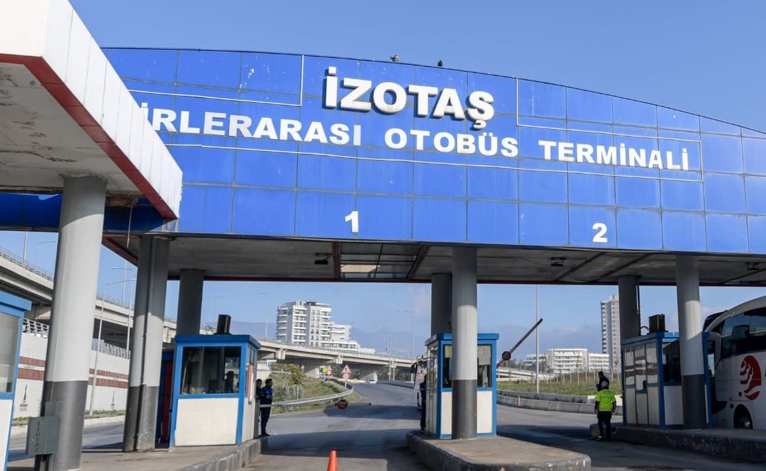 izmir-otogarina-haciz-islemi-baslatildi-uQBnvcqy.jpg