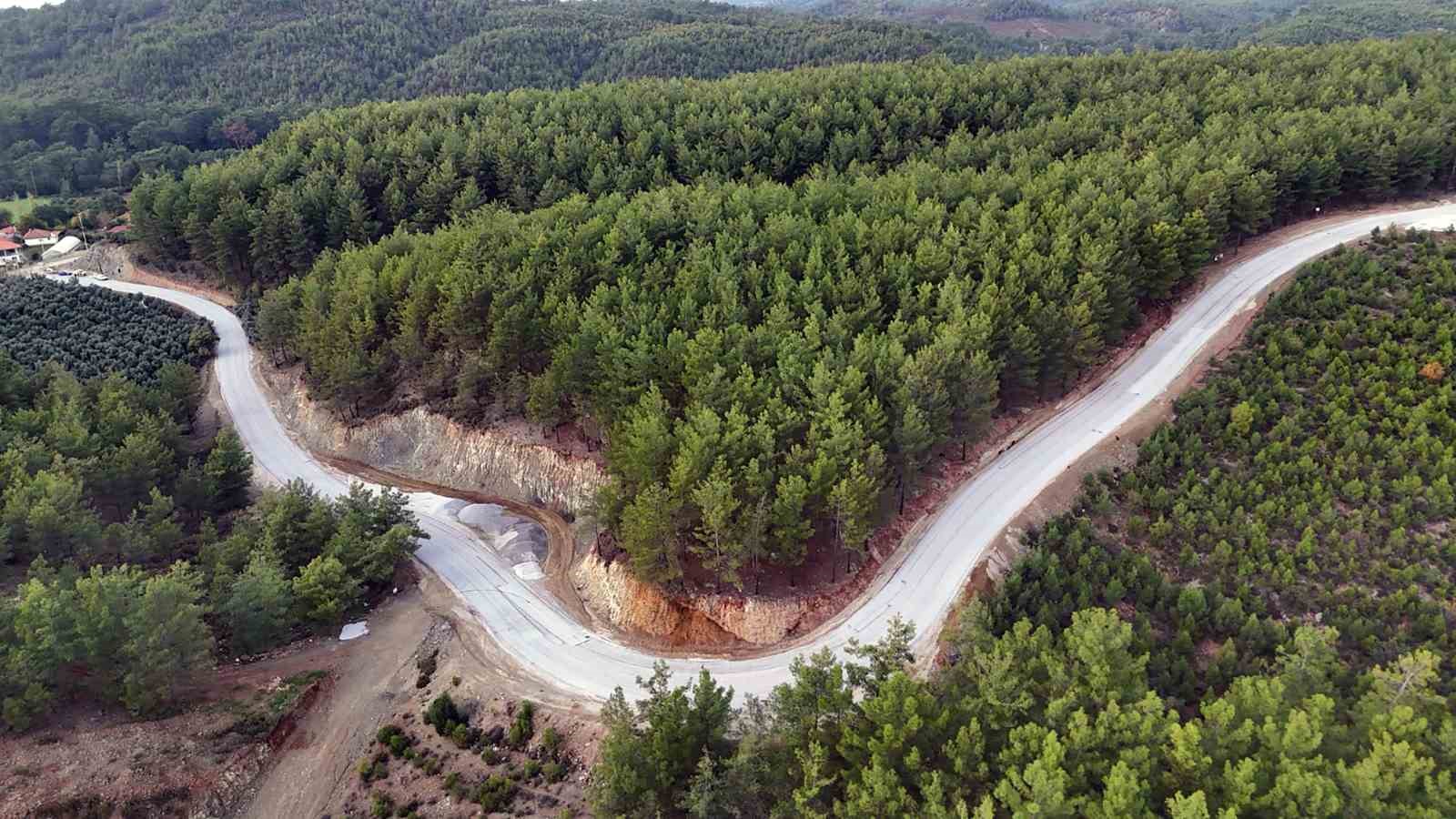 koycegizde-21-milyon-tllik-yol-yatirimi-devam-ediyor-tUFp7r8K.jpg