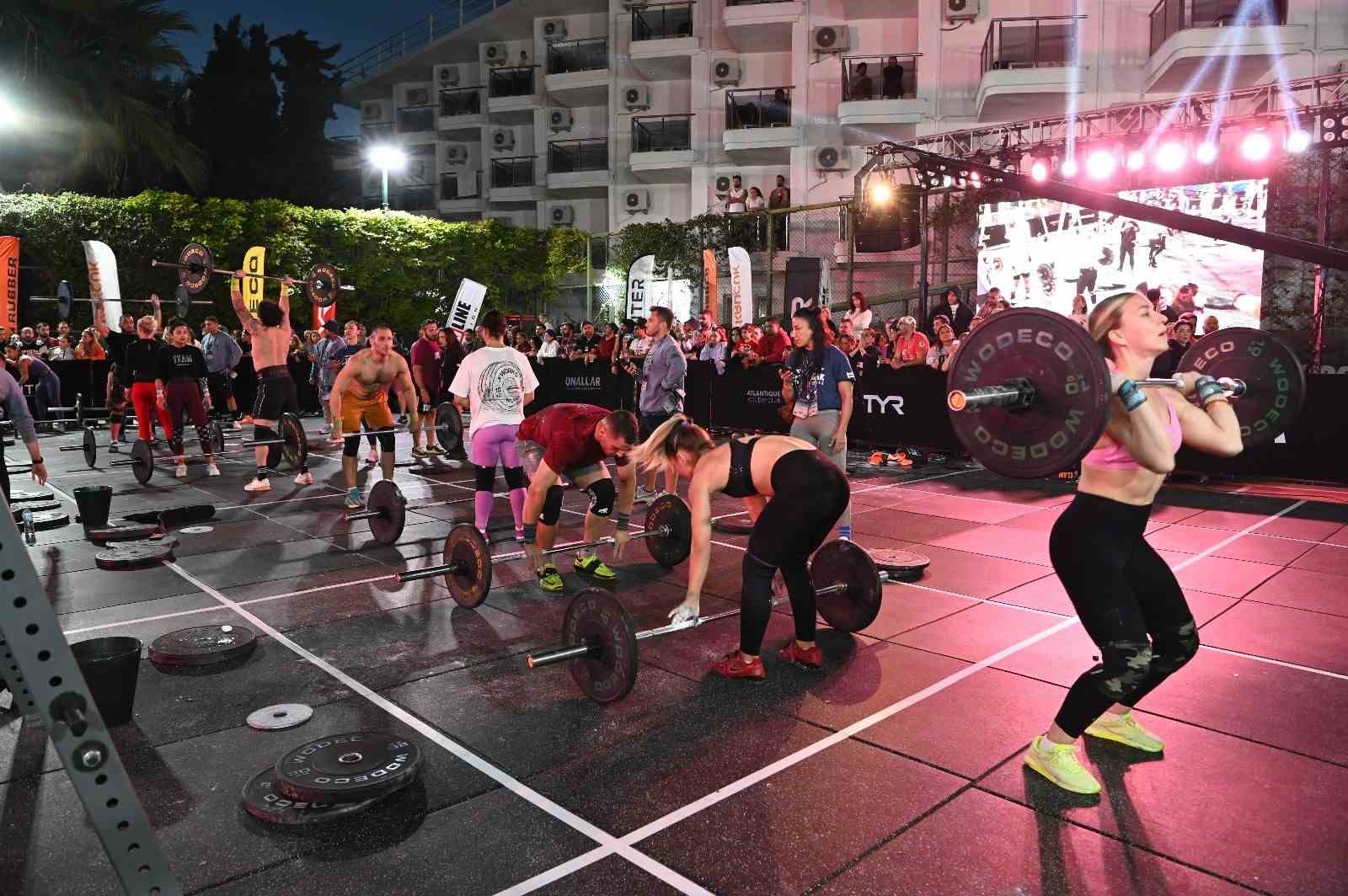 kusadasinda-uluslararasi-crossfit-sampiyonasi-basladi-kR8rbdJO.jpg