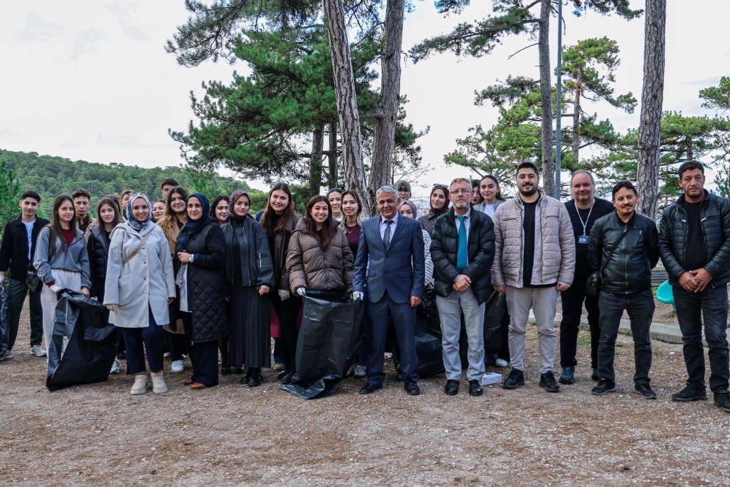 kutahya-belediyesinden-cevre-farkindaligi-etkinligi-eZfaVyxJ.jpg