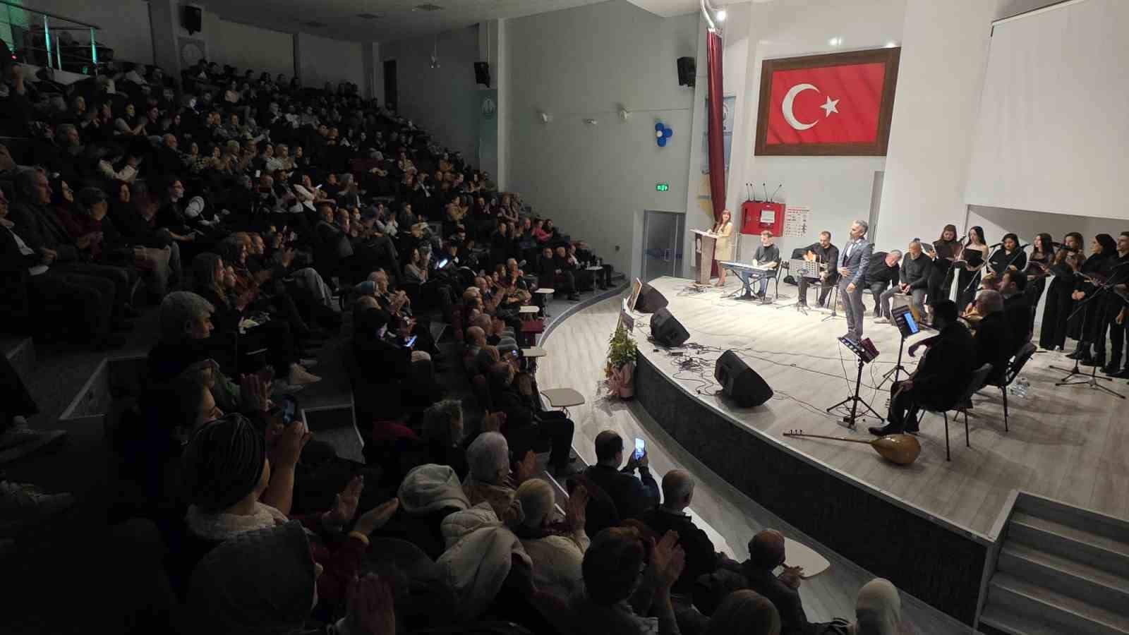 kutahyada-ustaya-selam-ogretmene-saygi-programina-yogun-ilgi-WLNTf1XH.jpg