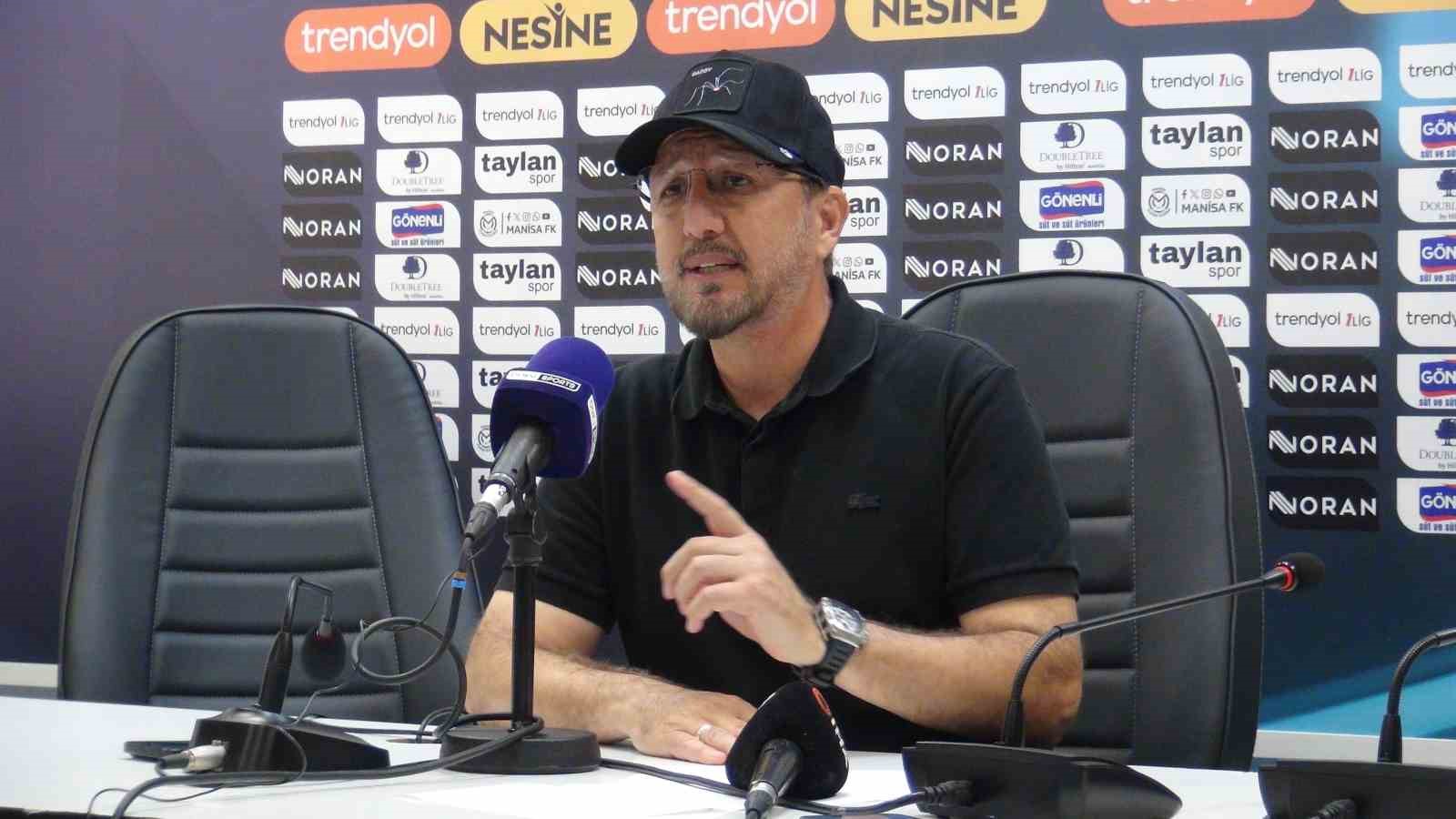 manisa-fk-taner-taskinla-yola-devam-karari-aldi-CCtk7tuH.jpg